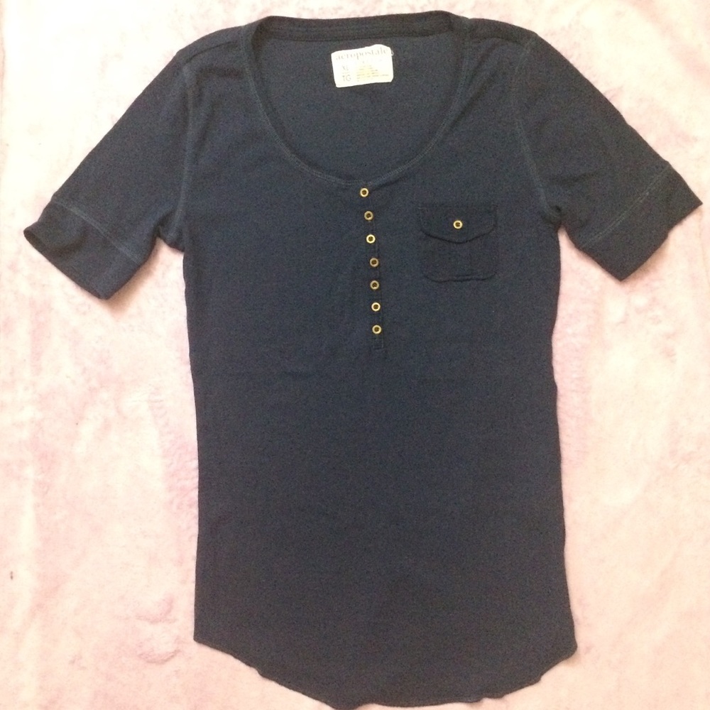 🍁5/$25 Aeropostale Top